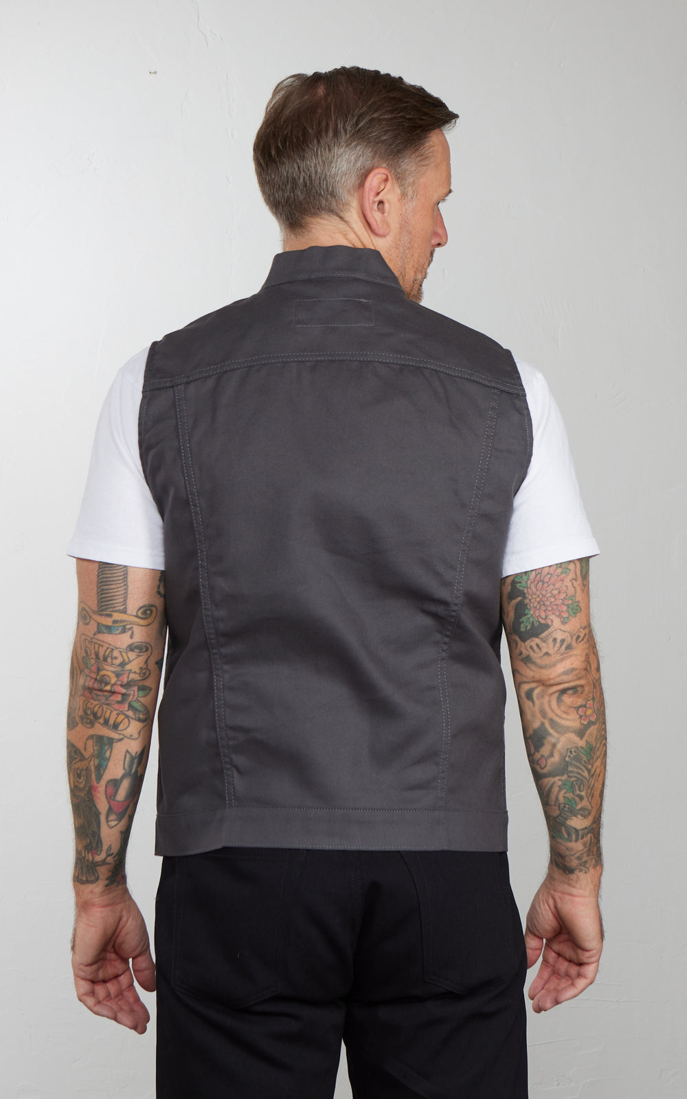 Rogue Territory Supply Vest Dry Wax Canvas Grey