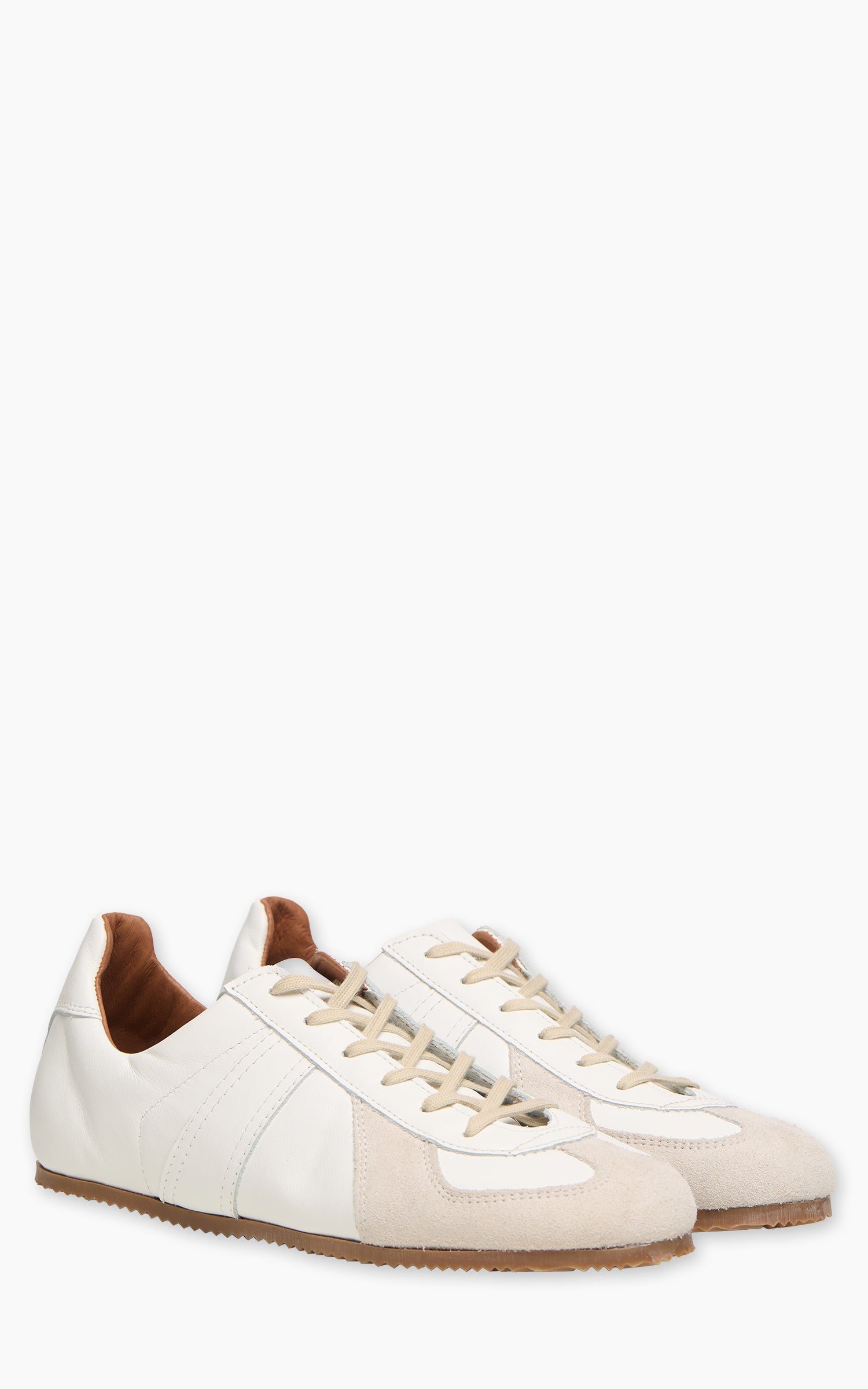 Reproduction Of Found 1714L German Military Trainer White