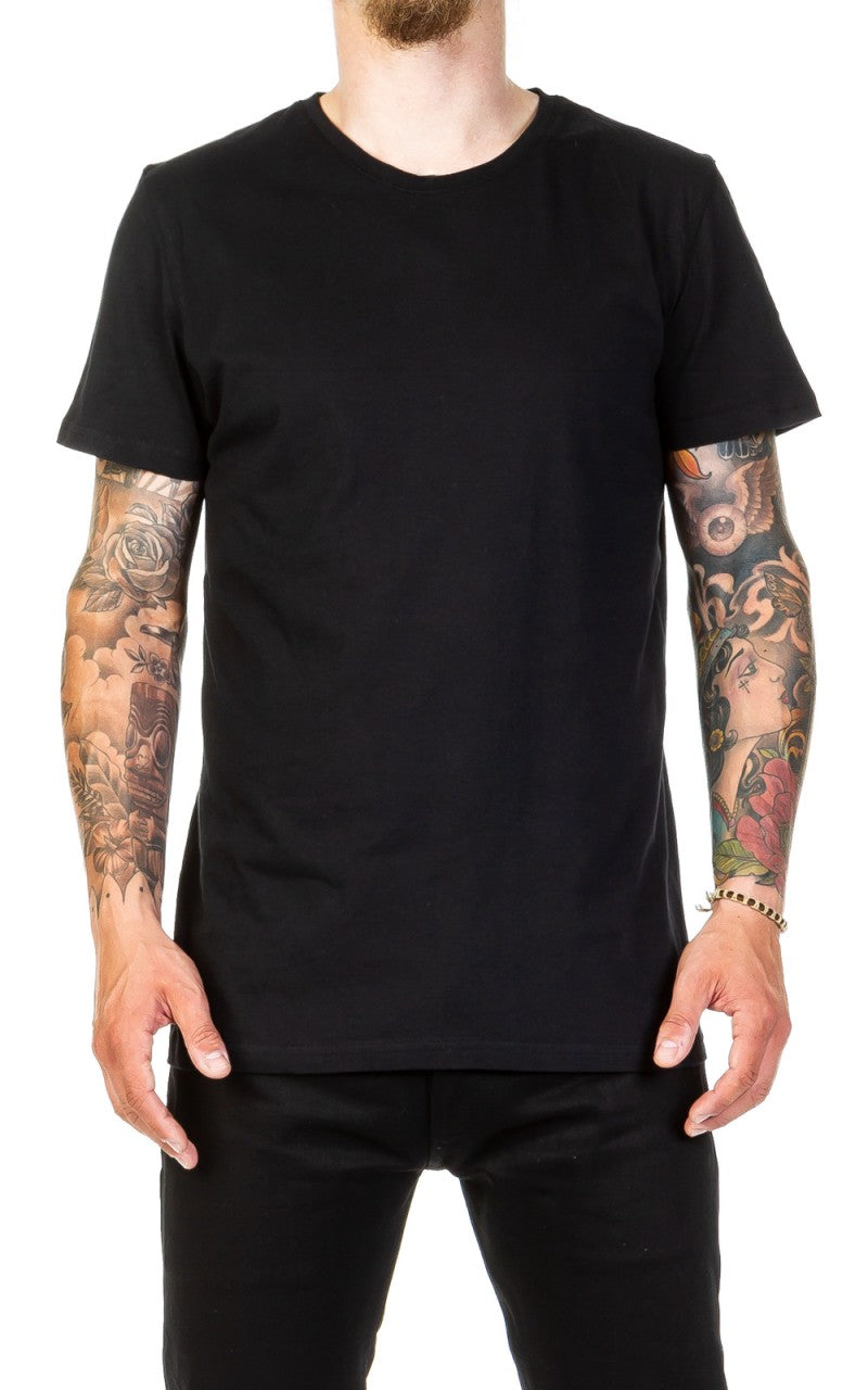 Resteröds R-Neck Tee Black