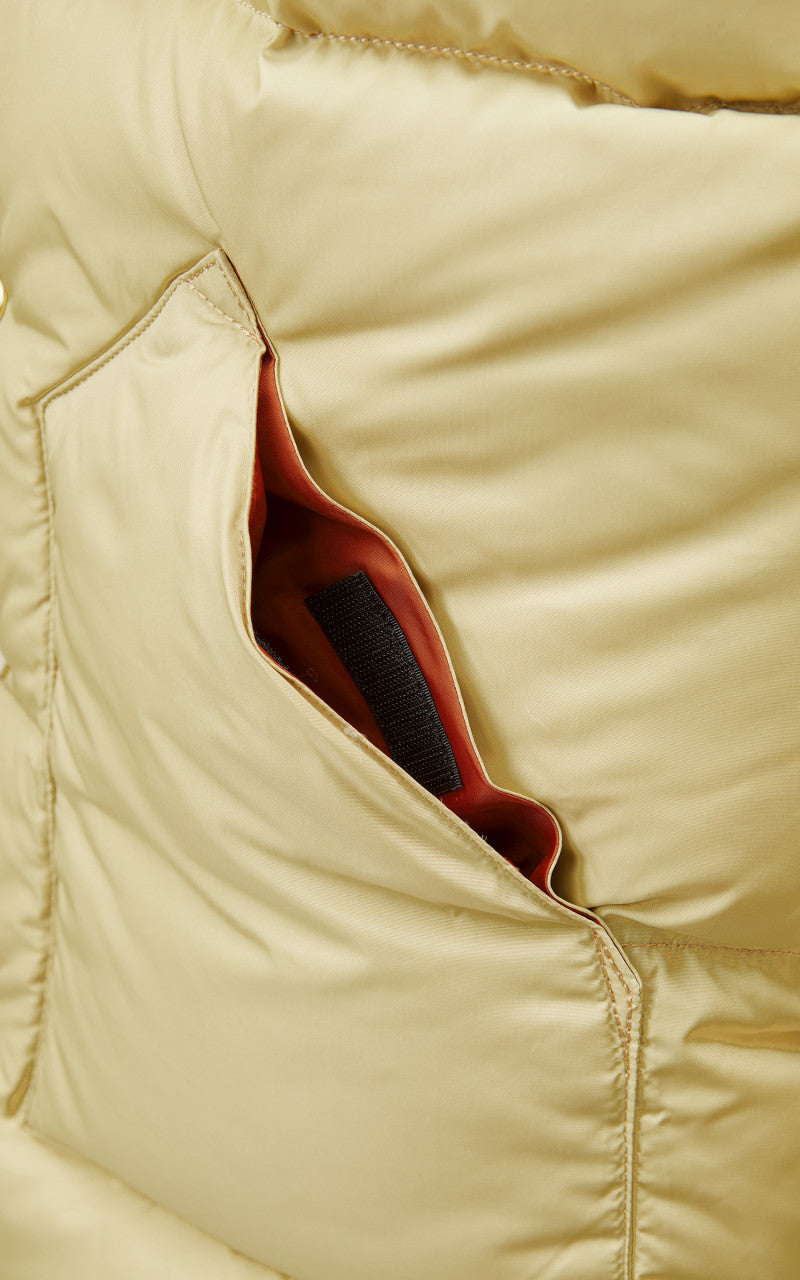 Rocky Mountain Featherbed V2 Christy Vest Tan