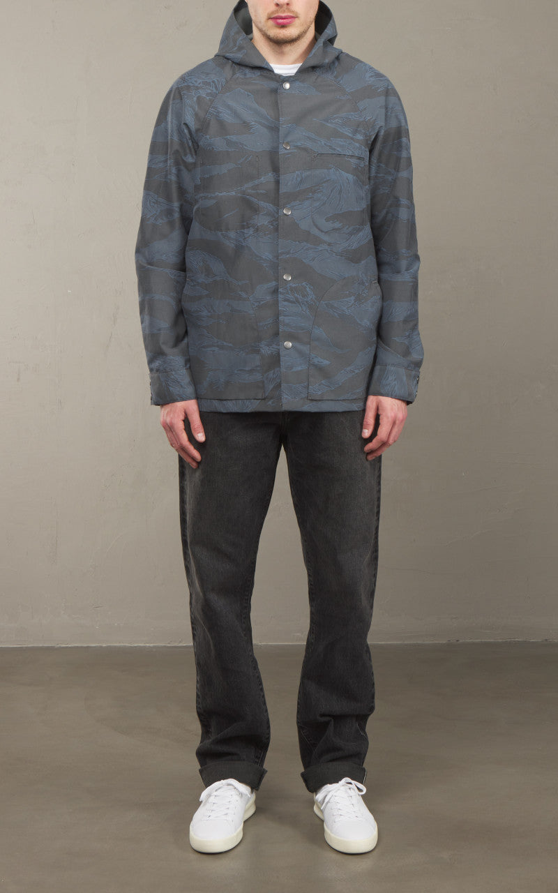 Rogue Territory Hooded Supply Jacket Tiger Camo Blue