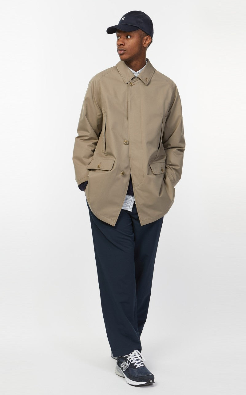 Nanamica 2L GORE-TEX Short Soutien Collar Coat Beige