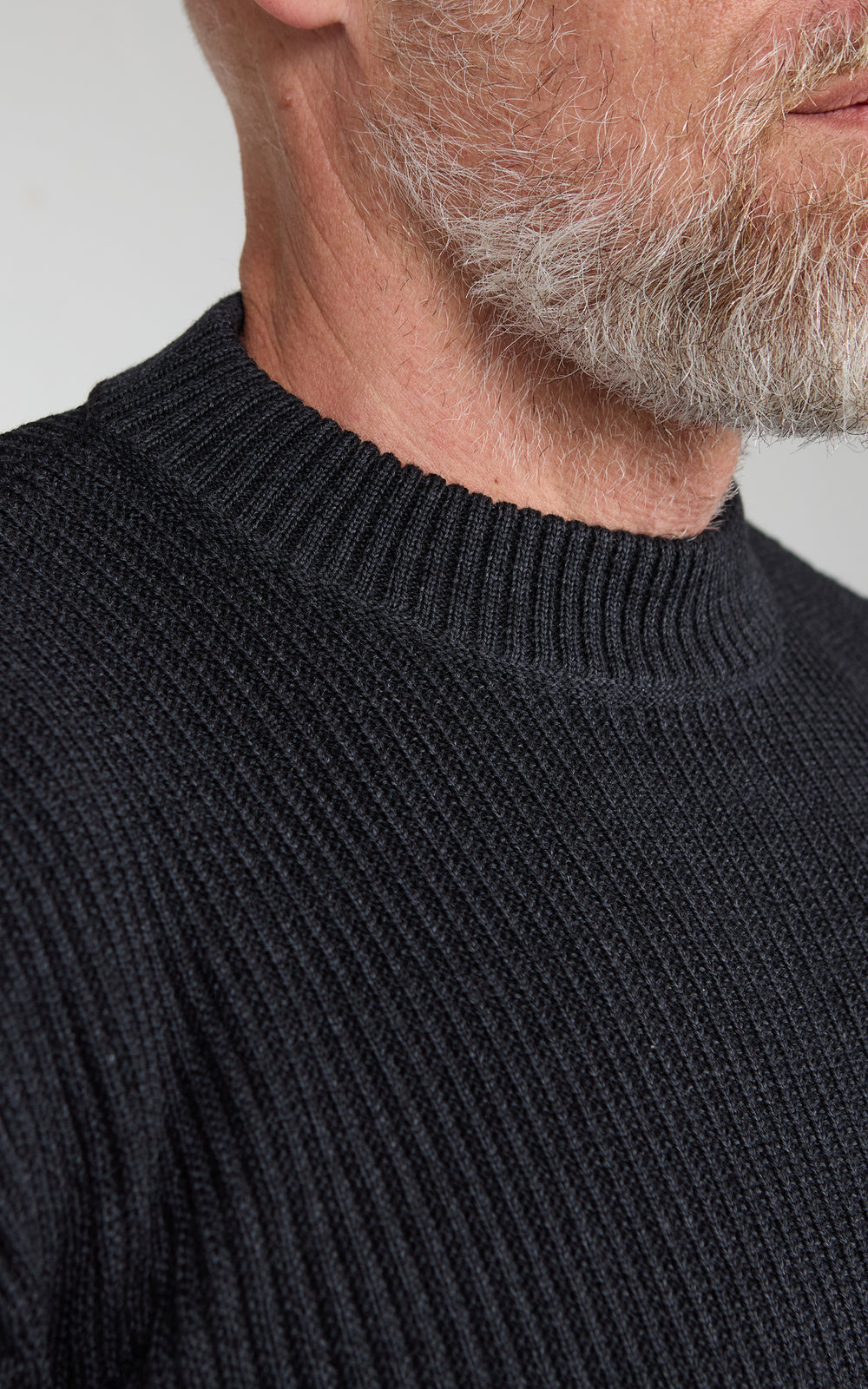 S.N.S. Herning Fender Crew Neck Magnetite Black