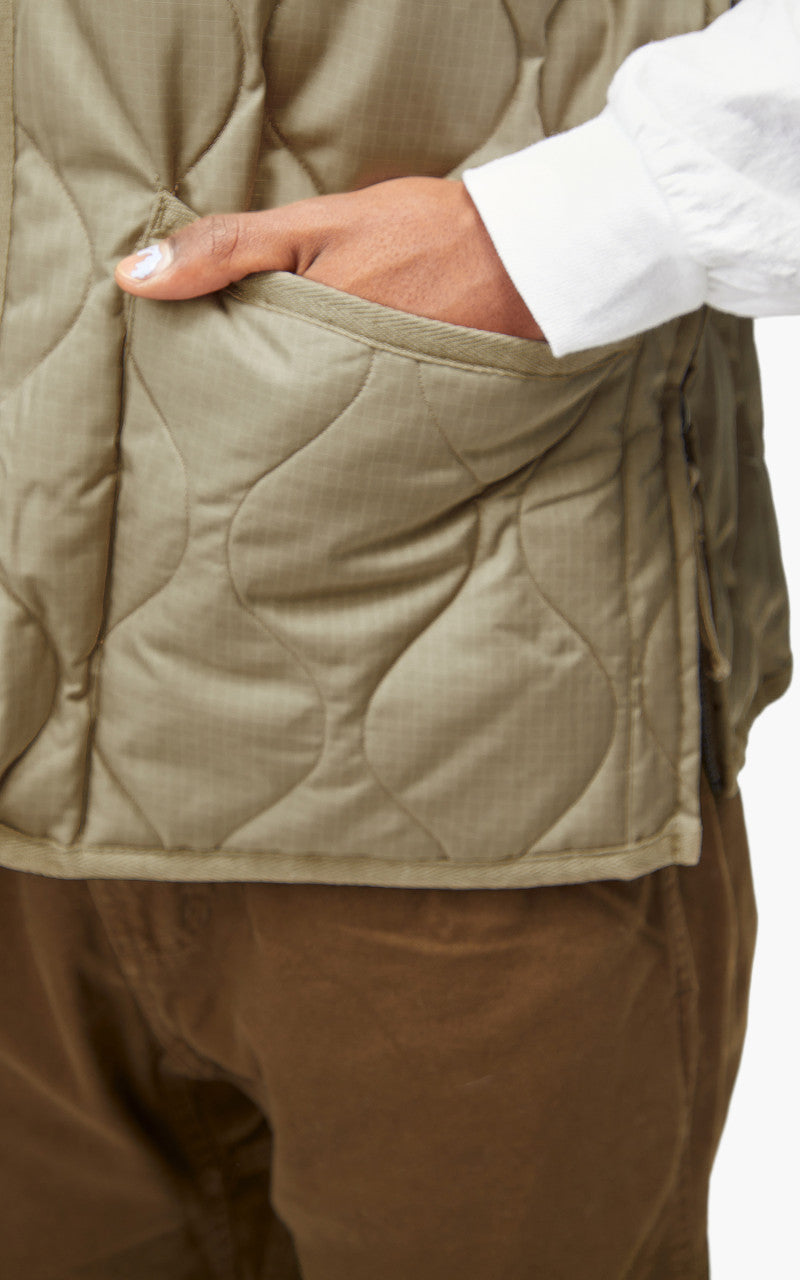 Taion Military Zip V-Neck Vest Light Mocha