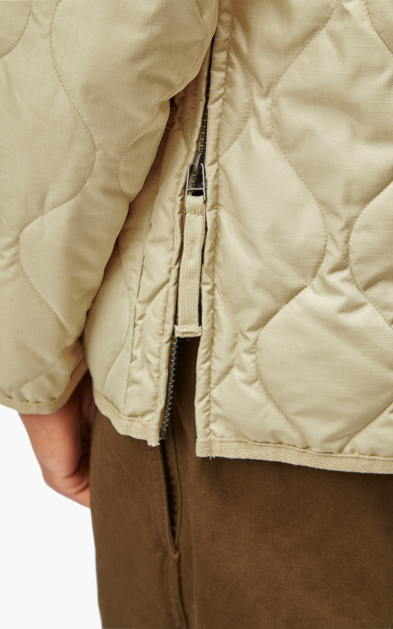 Taion Military Zip V-Neck Jacket Cream
