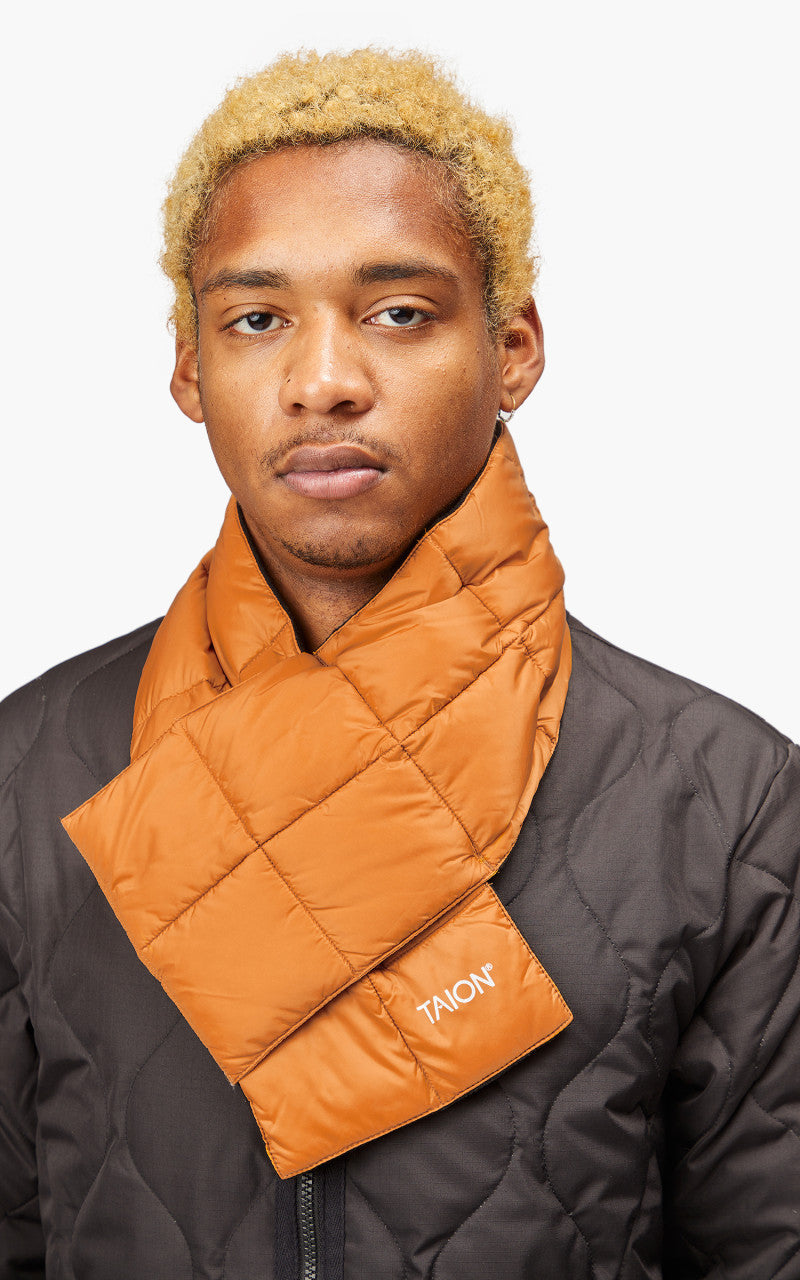 Taion Basic Down Scarf Dark Orange