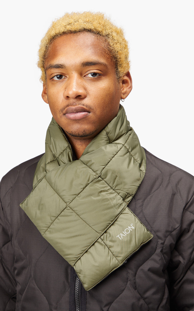 Taion Basic Down Scarf Olive