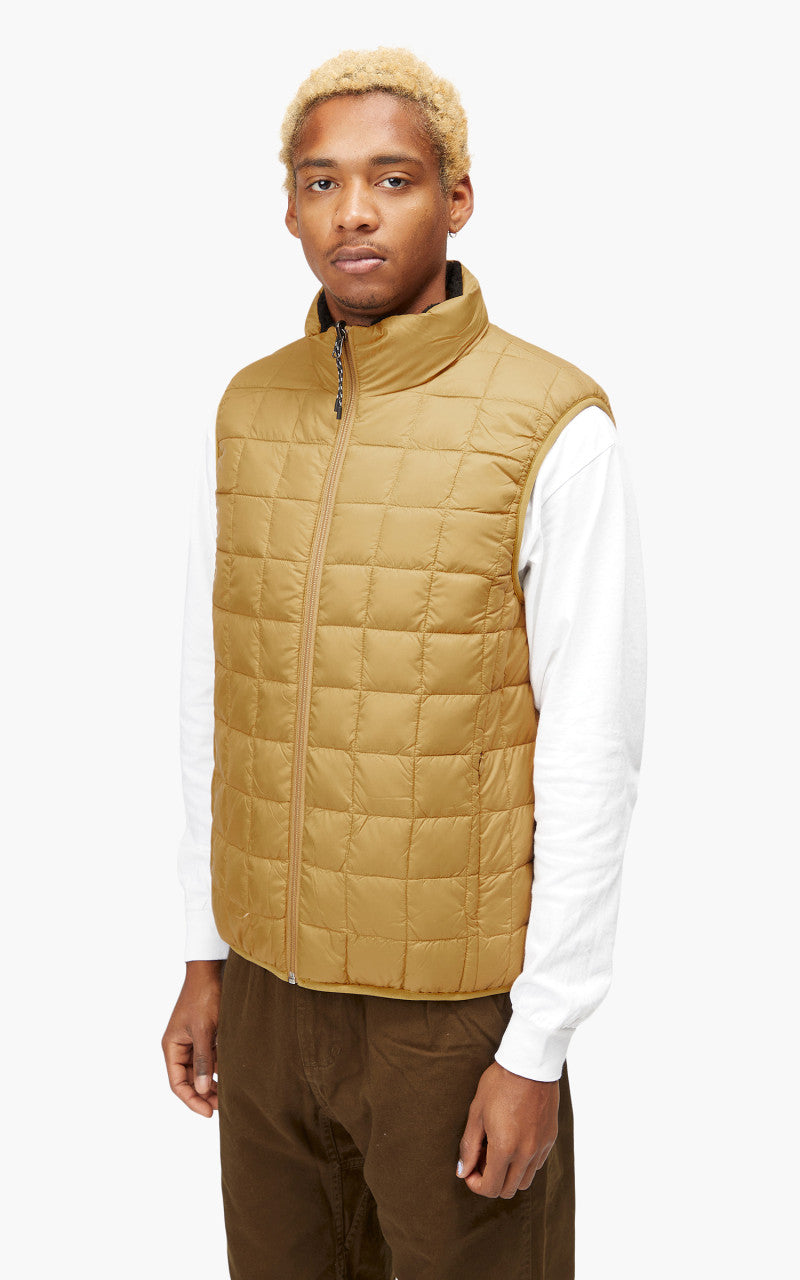 Taion Mountain Reversible Down x Boa Vest Beige/Black