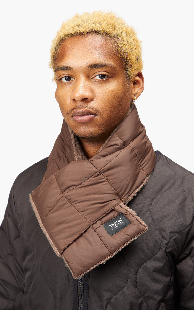 Taion Mountain Reversible Down x Boa Muffler Light Brown/Beige