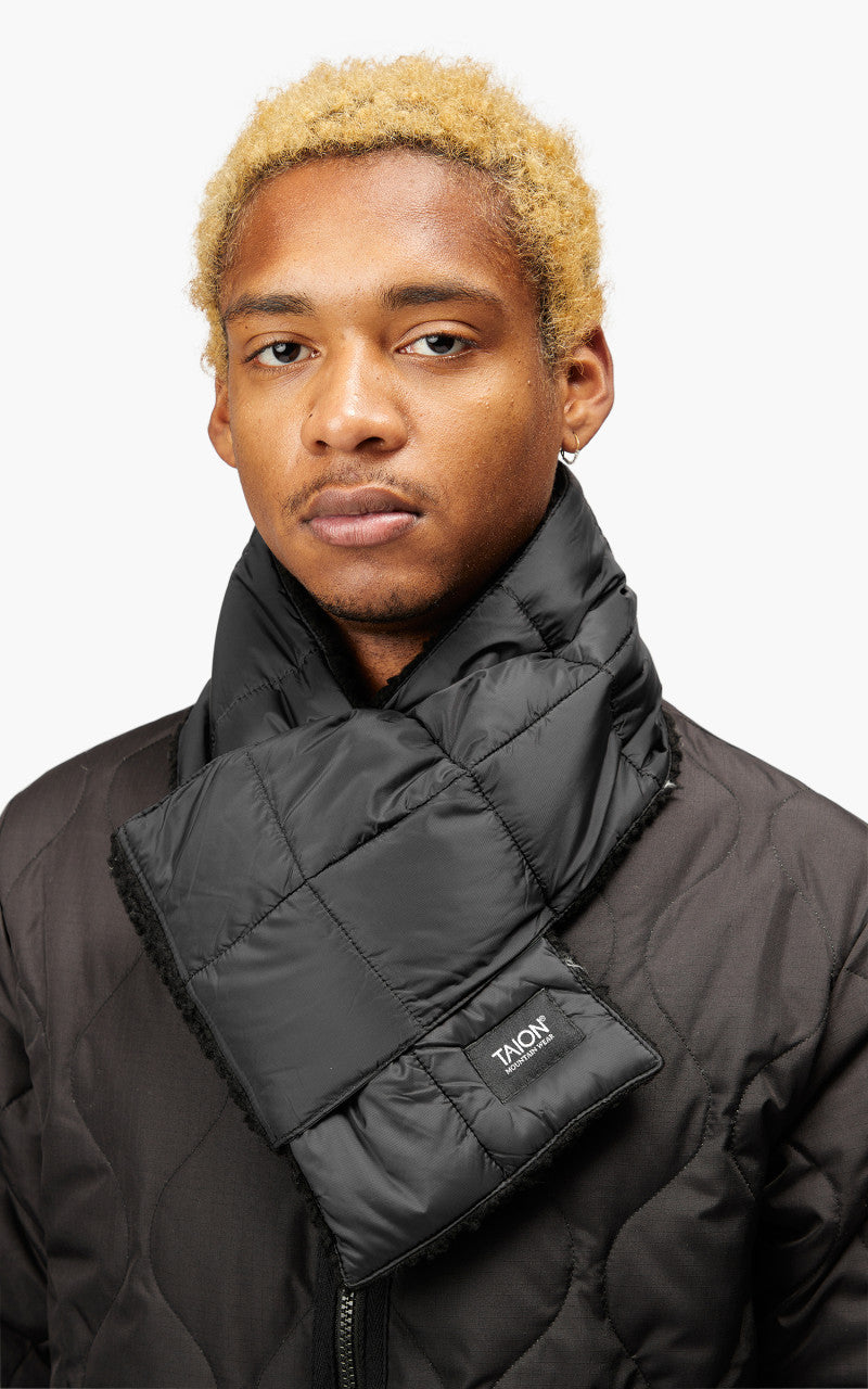 Taion Mountain Reversible Down x Boa Muffler Black/Black