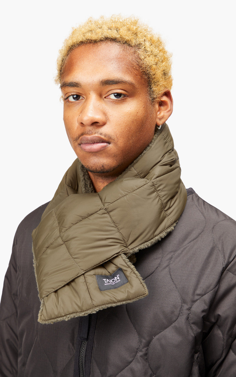 Taion Mountain Reversible Down x Boa Muffler Olive/Dark Olive