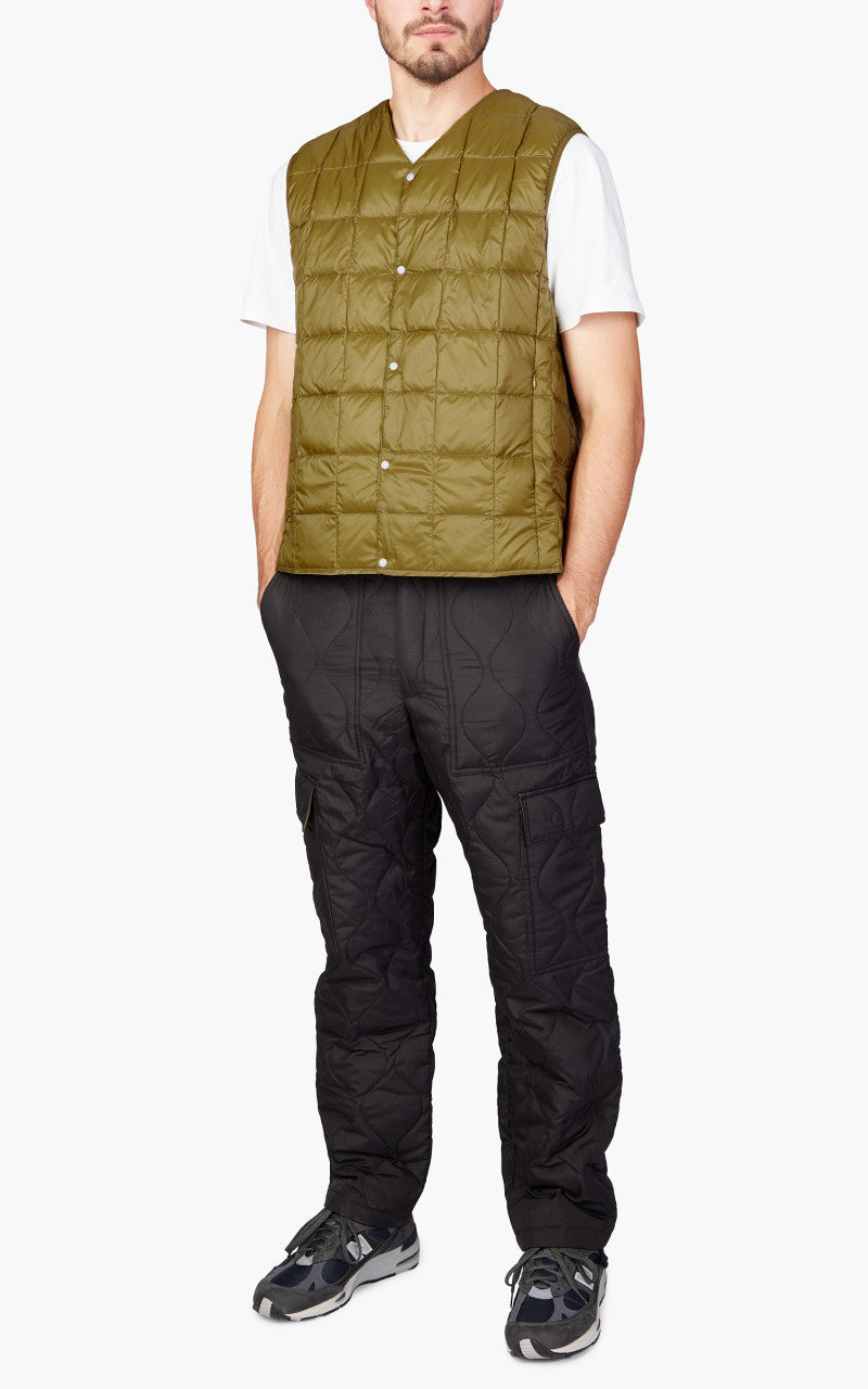 Taion V-Neck Button Down Vest Beige