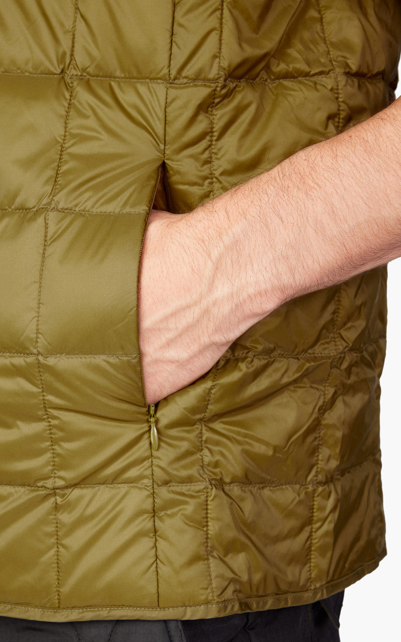 Taion V-Neck Button Down Vest Beige