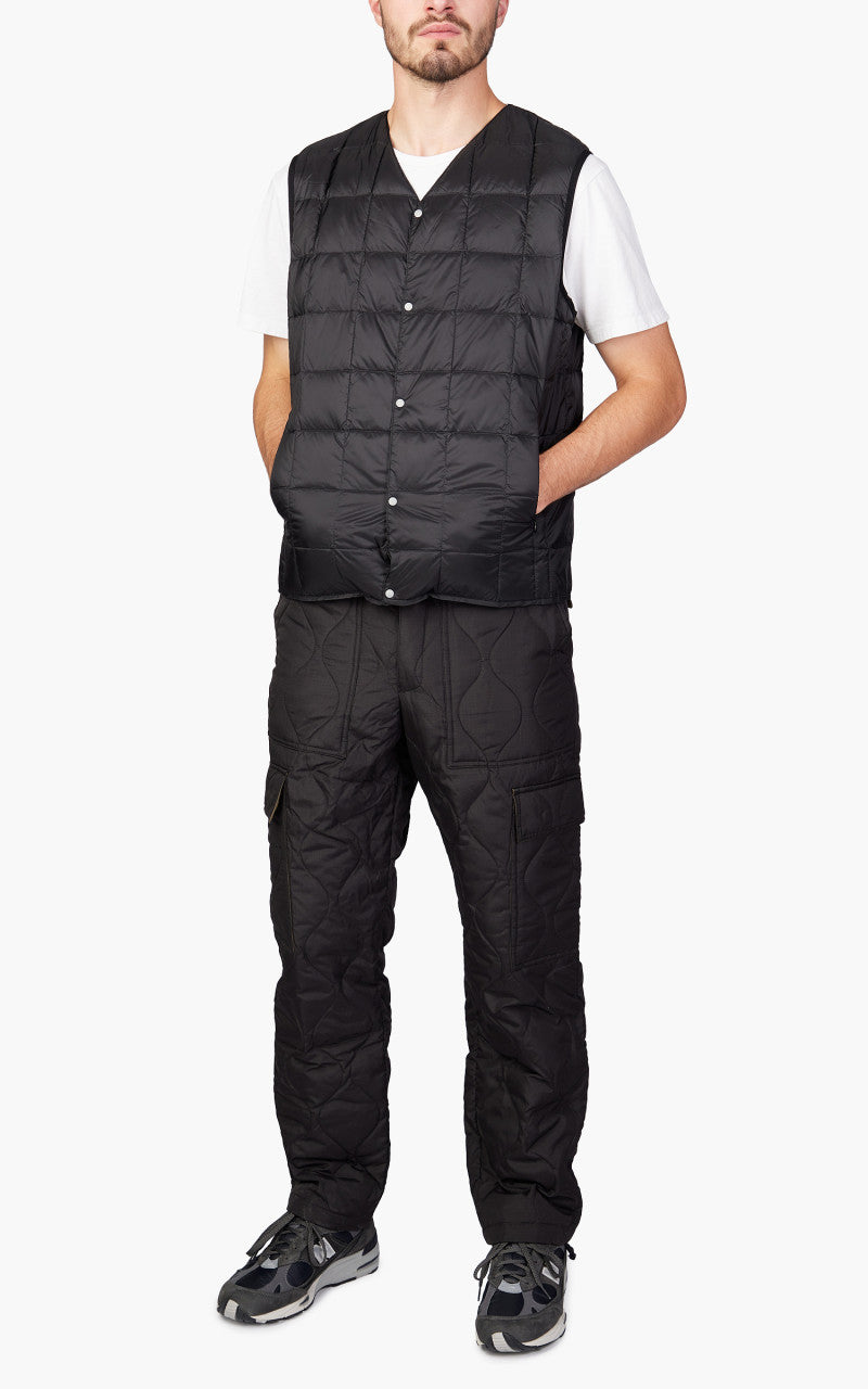 Taion V-Neck Button Down Vest Black