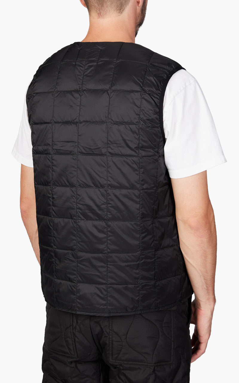 Taion V-Neck Button Down Vest Black
