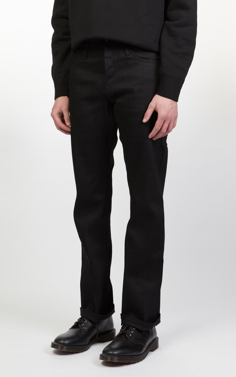 The Unbranded Brand UB344 Straight Fit Stretch Selvedge Black 11oz
