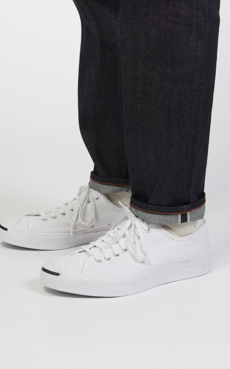 The Unbranded Brand UB622 Relaxed Tapered Fit Stretch Selvedge Indigo 11oz