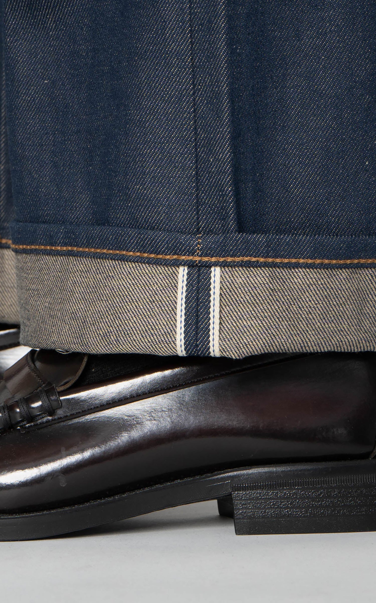 The Unbranded Brand UB754 Wide Fit Vintage Blue Selvedge 13.5oz