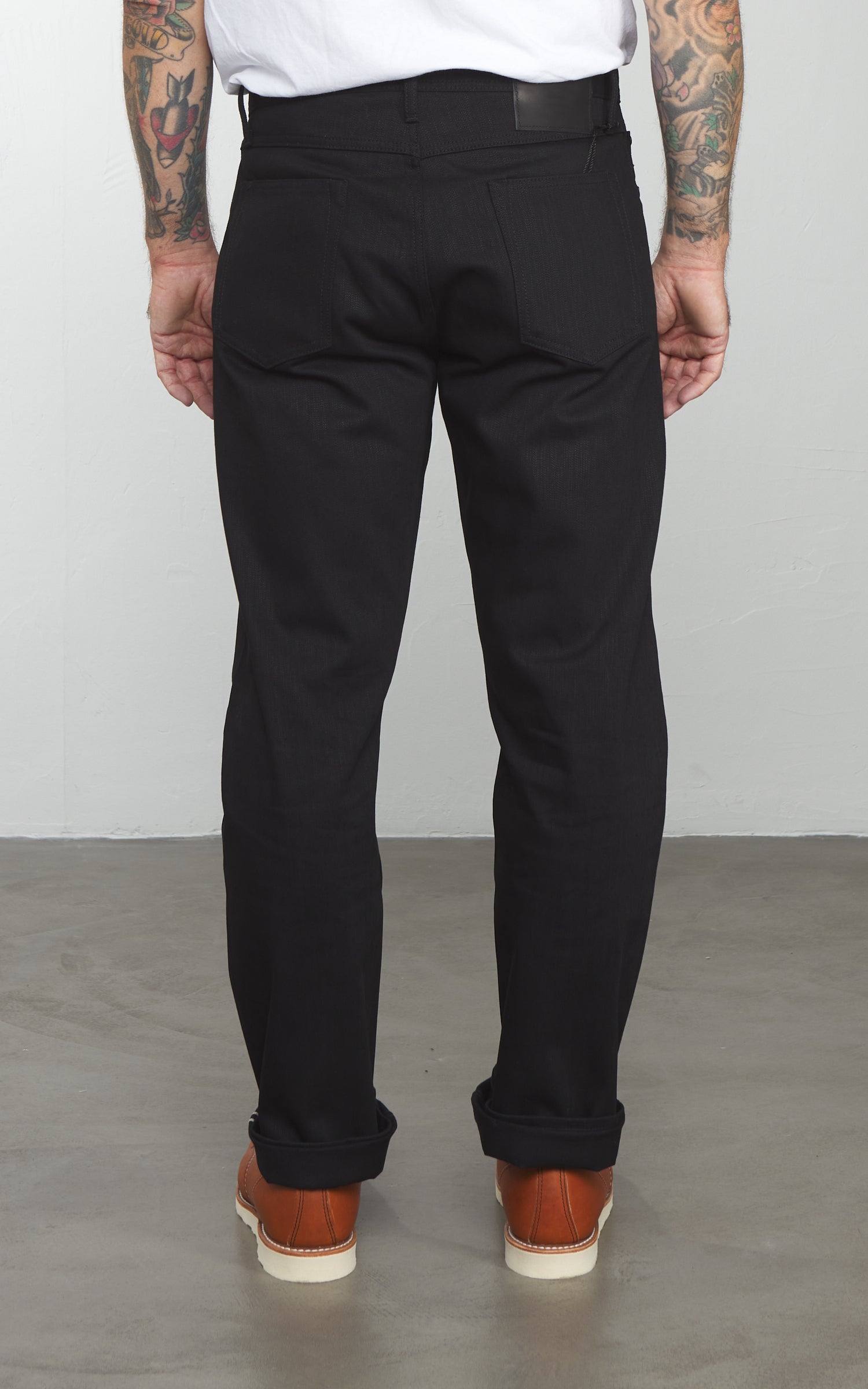 The Unbranded Brand UB848 Relaxed Straight Fit Slubby Black Selvedge 14.5oz