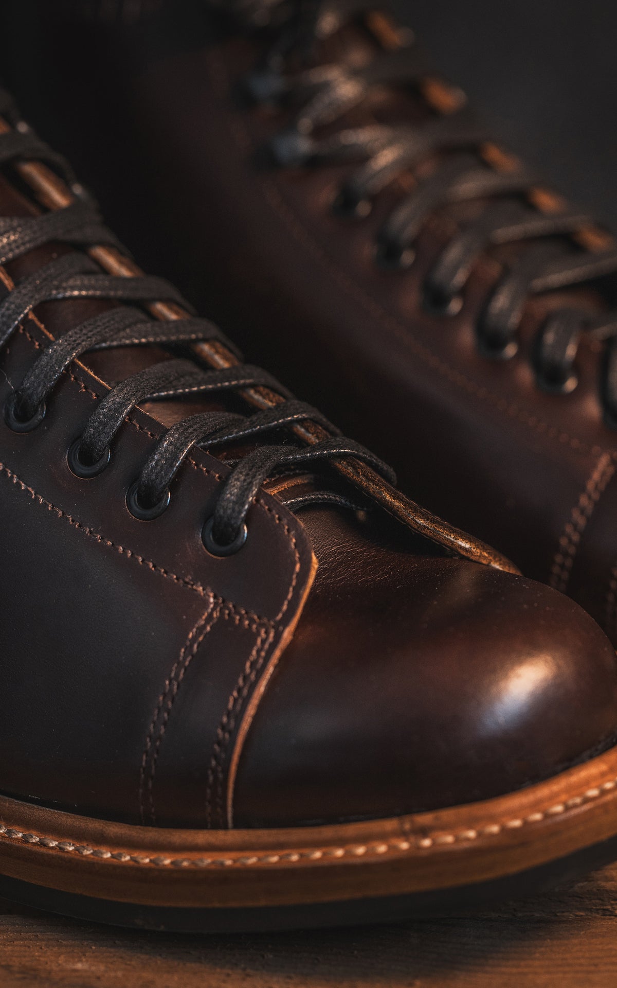 Unmarked Archie Boots Cherry