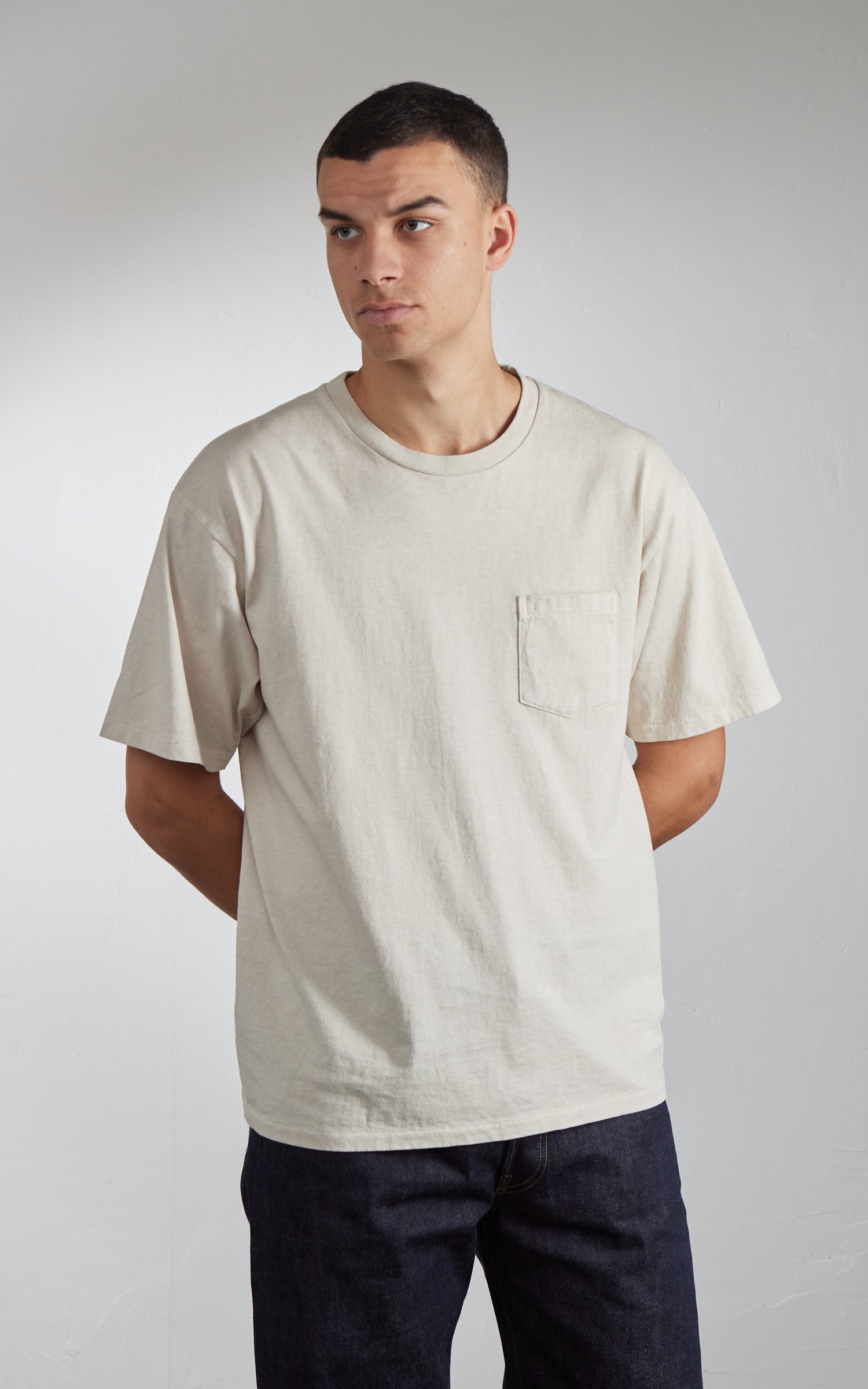 Velva Sheen Crew Neck Pocket Tee Oatmilk