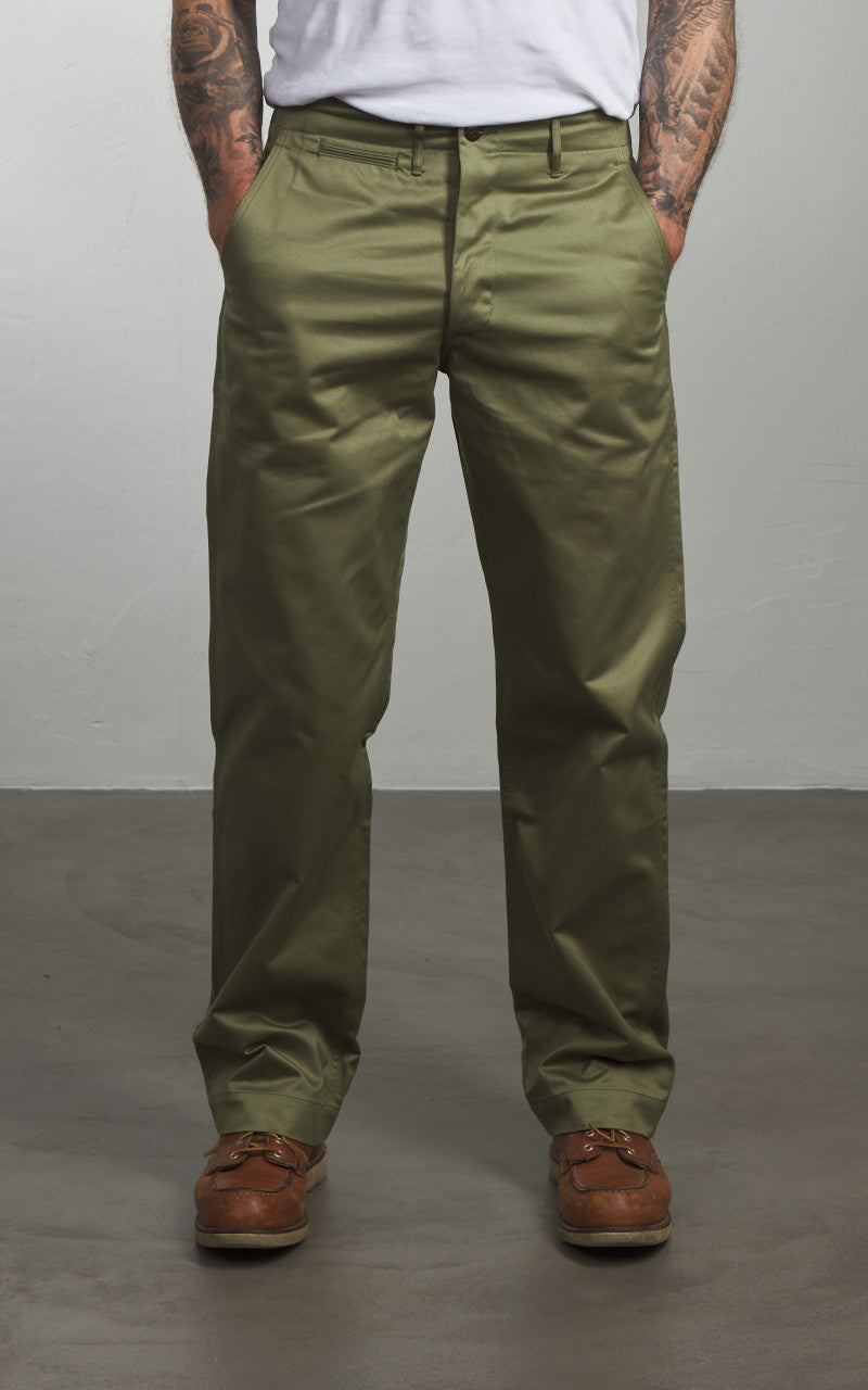 Warehouse & Co. Lot 1082 West Point Basic Chino Green
