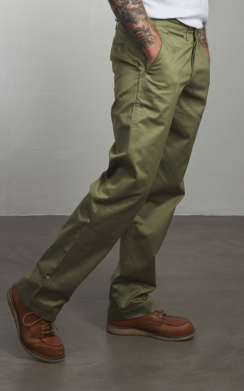 Warehouse & Co. Lot 1082 West Point Basic Chino Green