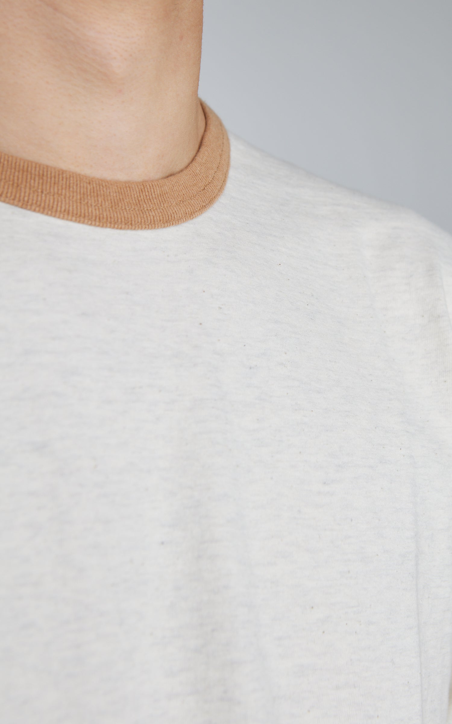 Wonder Looper Recycled Cotton Foxfibre® Ringer T Sand