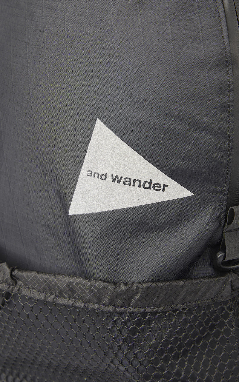 and wander X-Pac 20L Daypack Black