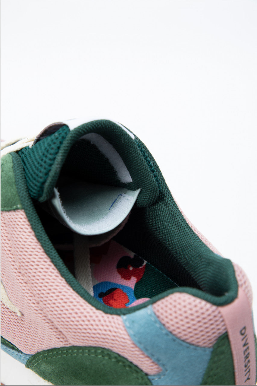 KangaROOS x Diversity Coil R-2 Dusty Rose/Blue Sky