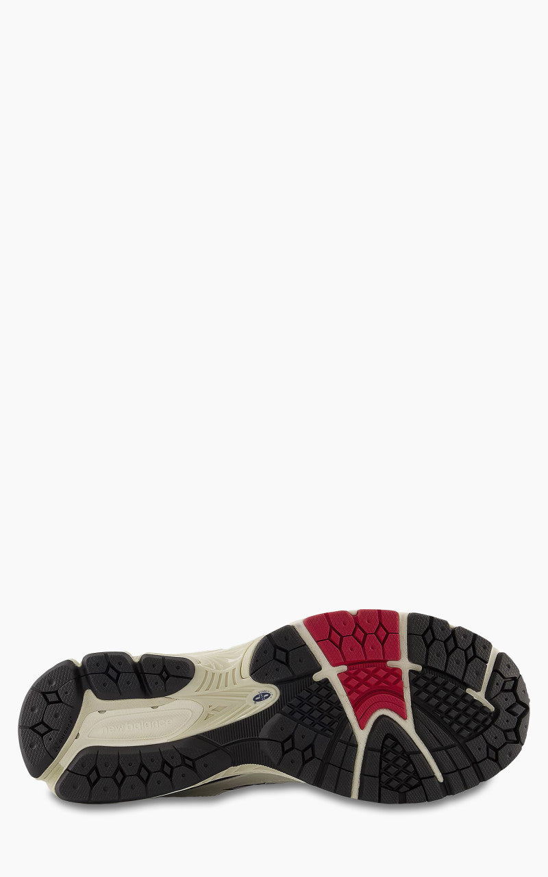 New Balance M2002 RVE Sea Salt/Team Red/NB Navy