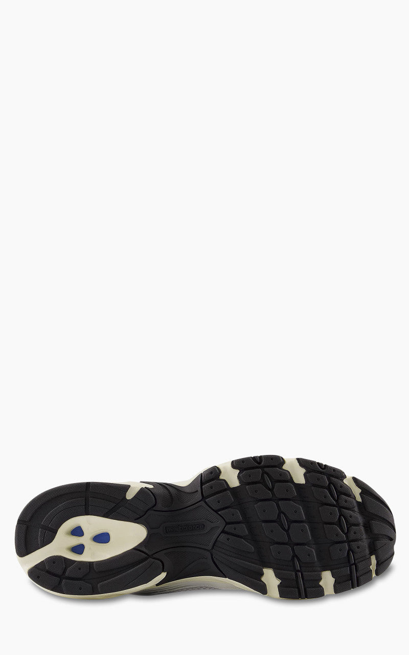 New Balance MR530 TA White/Silver Metallic