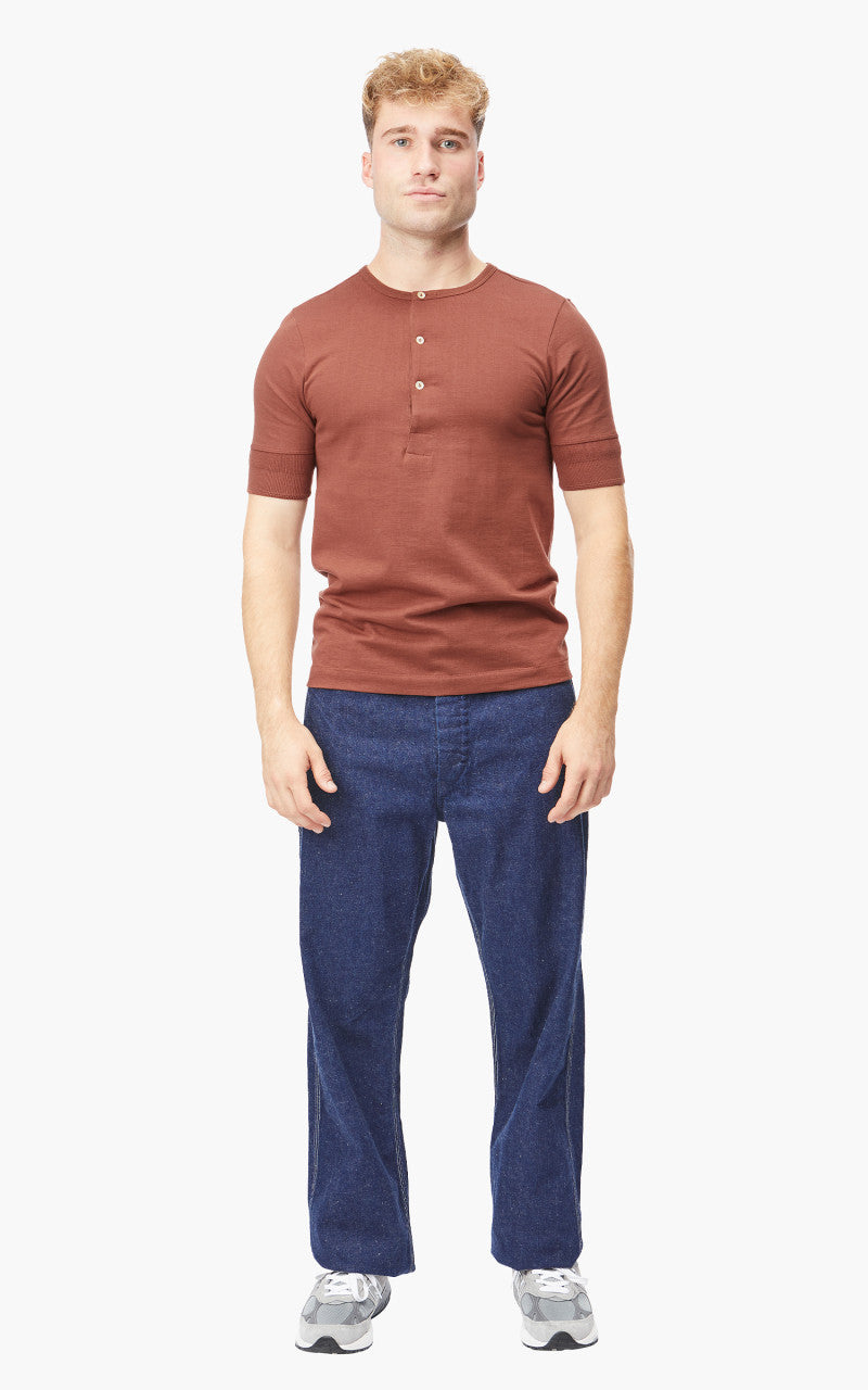 Merz b. Schwanen 207 Henley Tan
