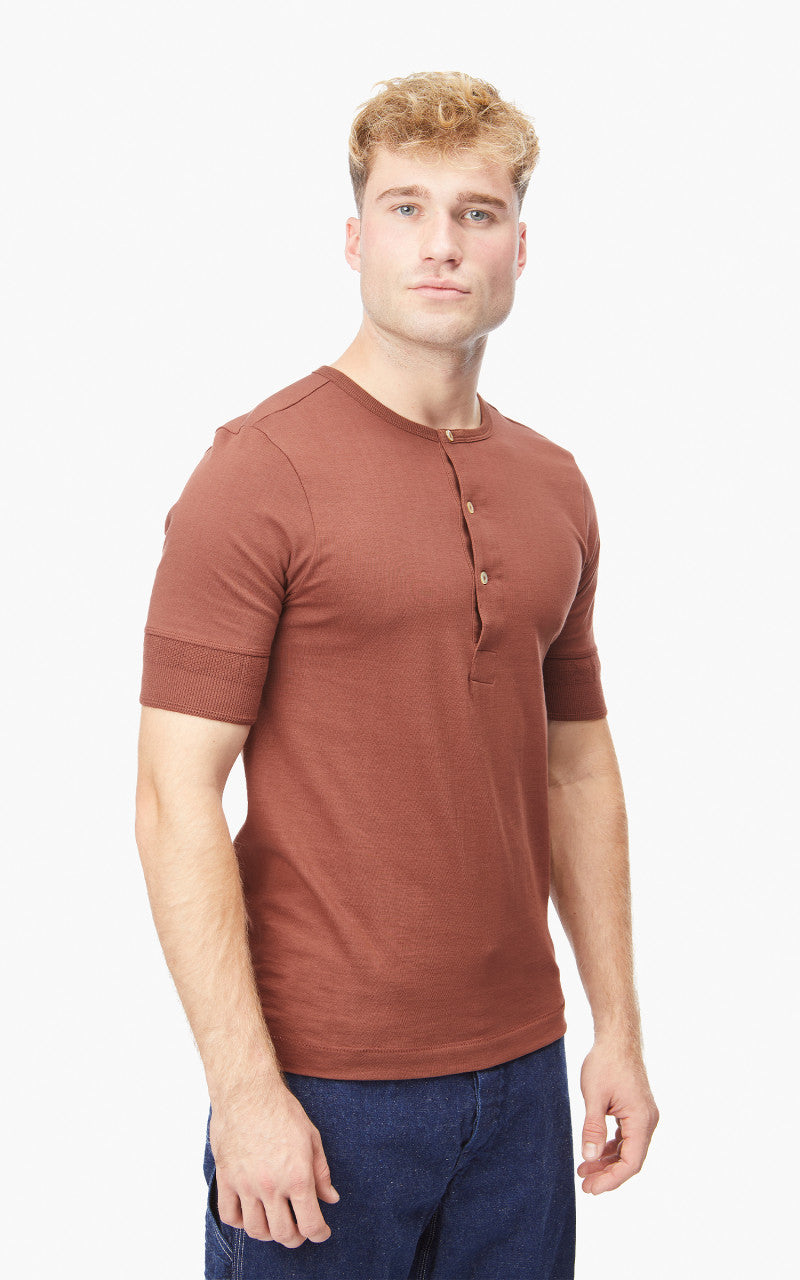 Merz b. Schwanen 207 Henley Tan