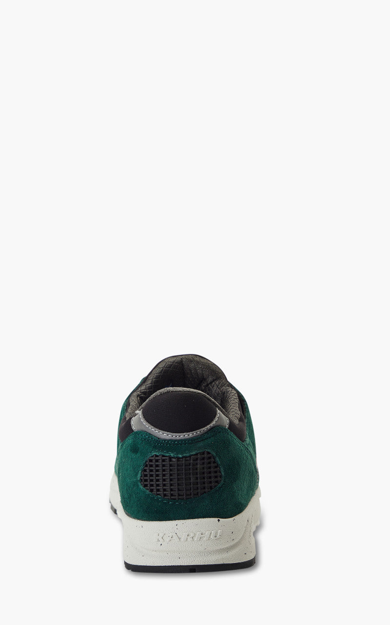 Karhu Aria 95 June Bug/Roseate Spoonbill