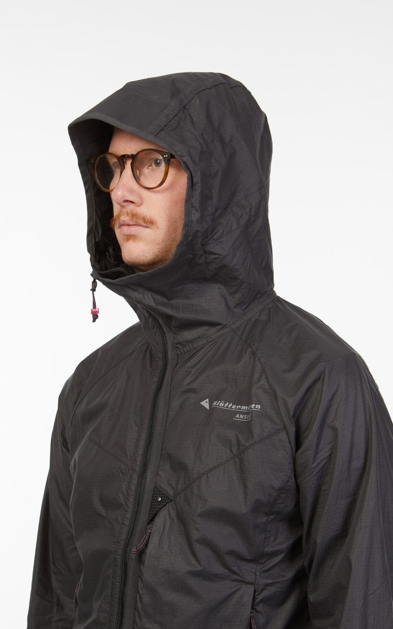 Klättermusen Ansur Hooded Wind Jacket Raven Black