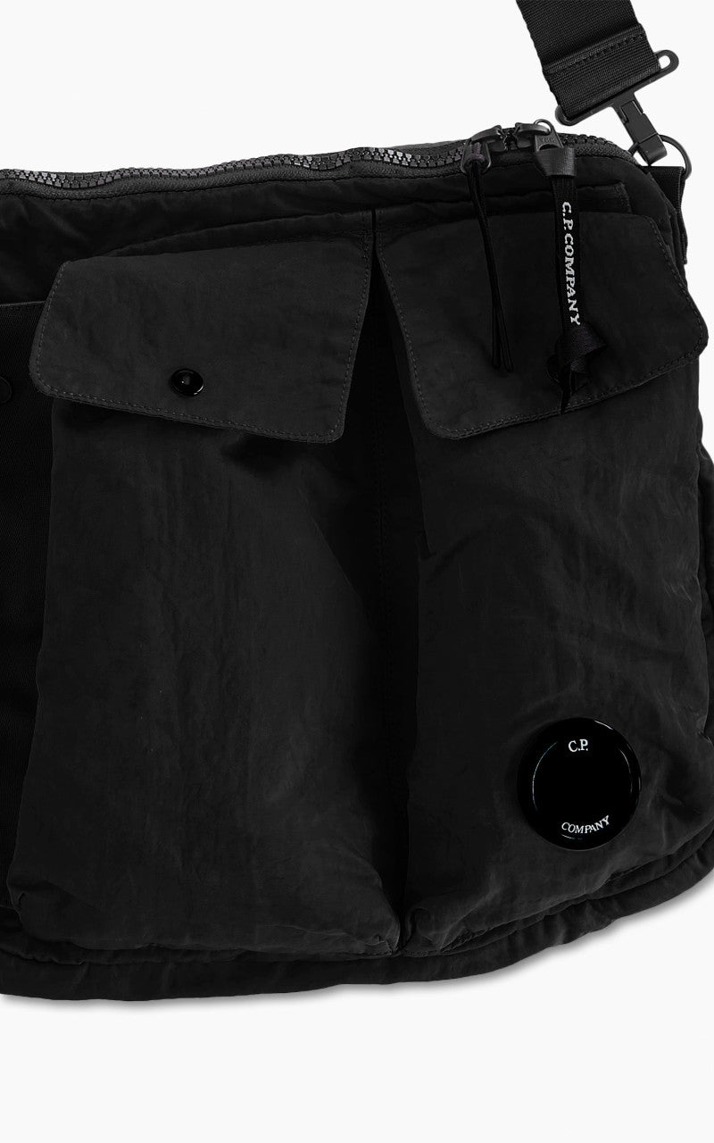 C.P COMPANY NYLON B MESSENGER BAG ブラック C.P. Company – Nylon B Messenger Bag Black