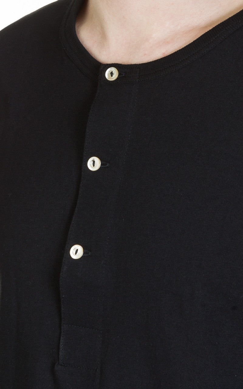 Merz b. Schwanen 206 Henley Black