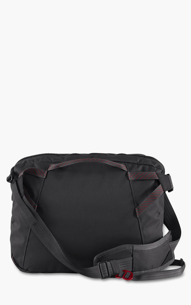 Klättermusen Gaut Messenger Bag Raven