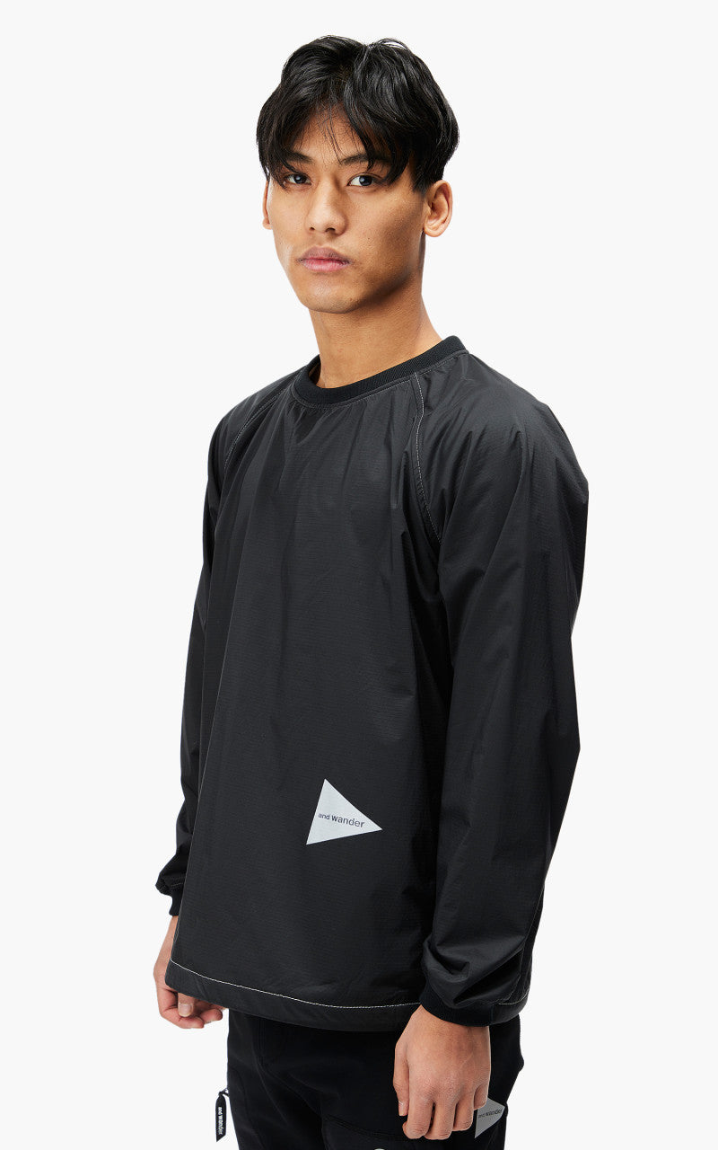 and wander Covered Rip Warm Pullover Black