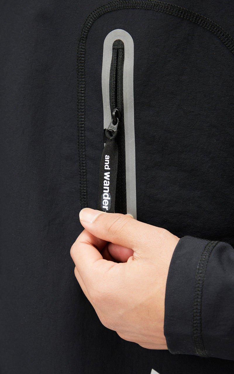 and wander Hybrid Warm Pocket Hoodie Black