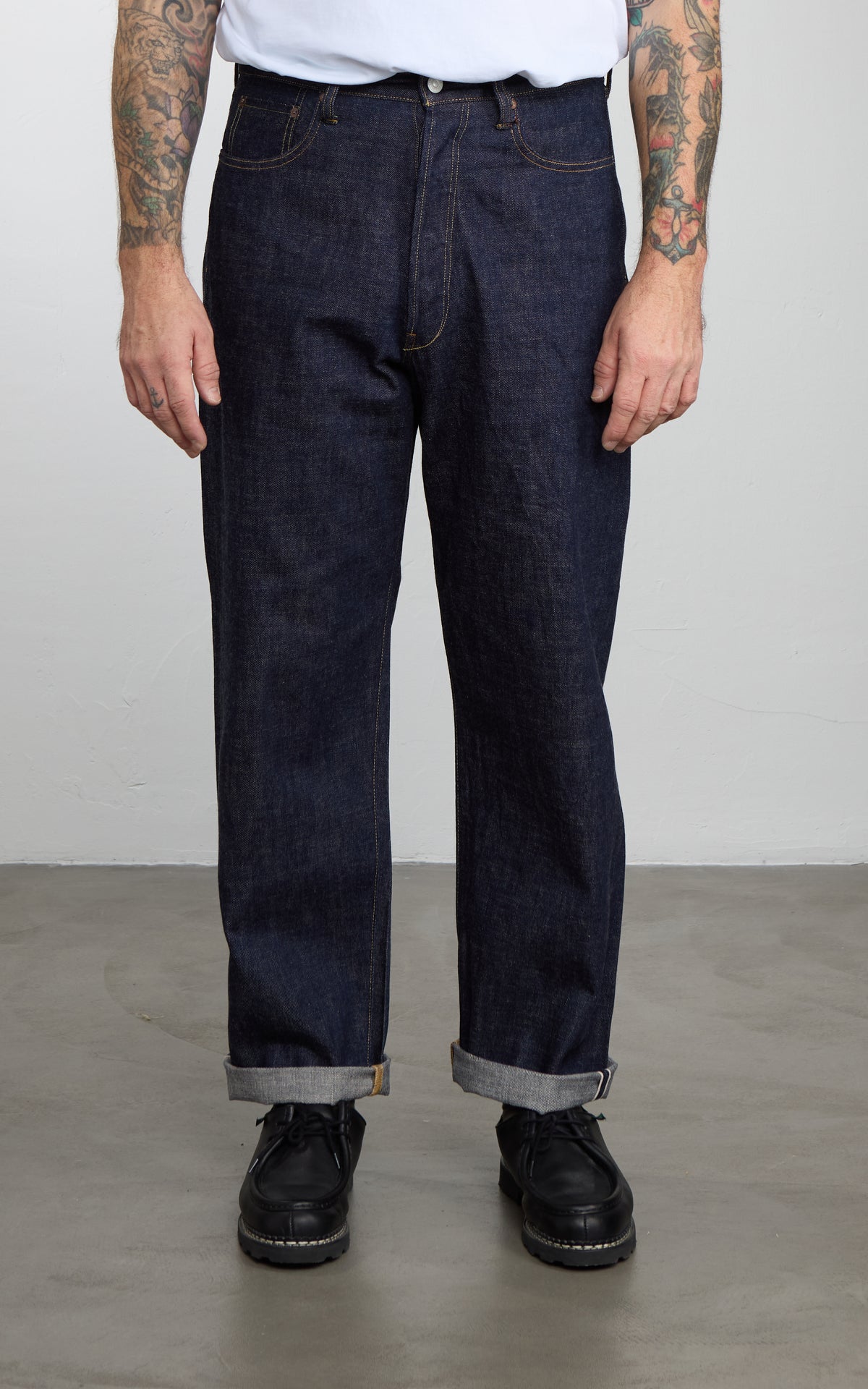A Vontade VTD-0105SXX-JNS 5-Pocket Jeans Indigo