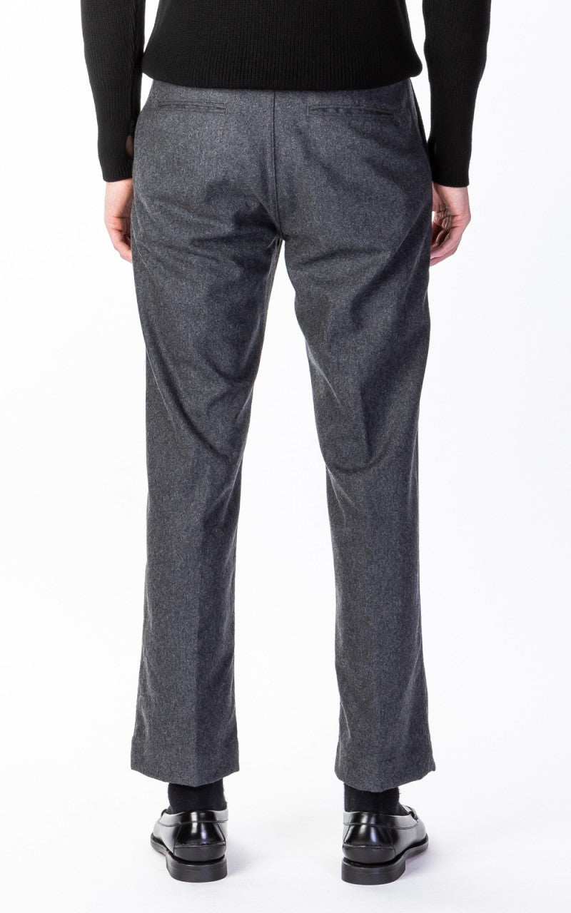 East Harbour Surplus Axel Grey