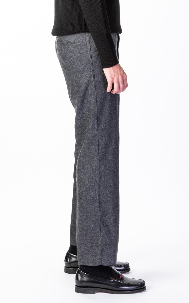 East Harbour Surplus Axel Grey