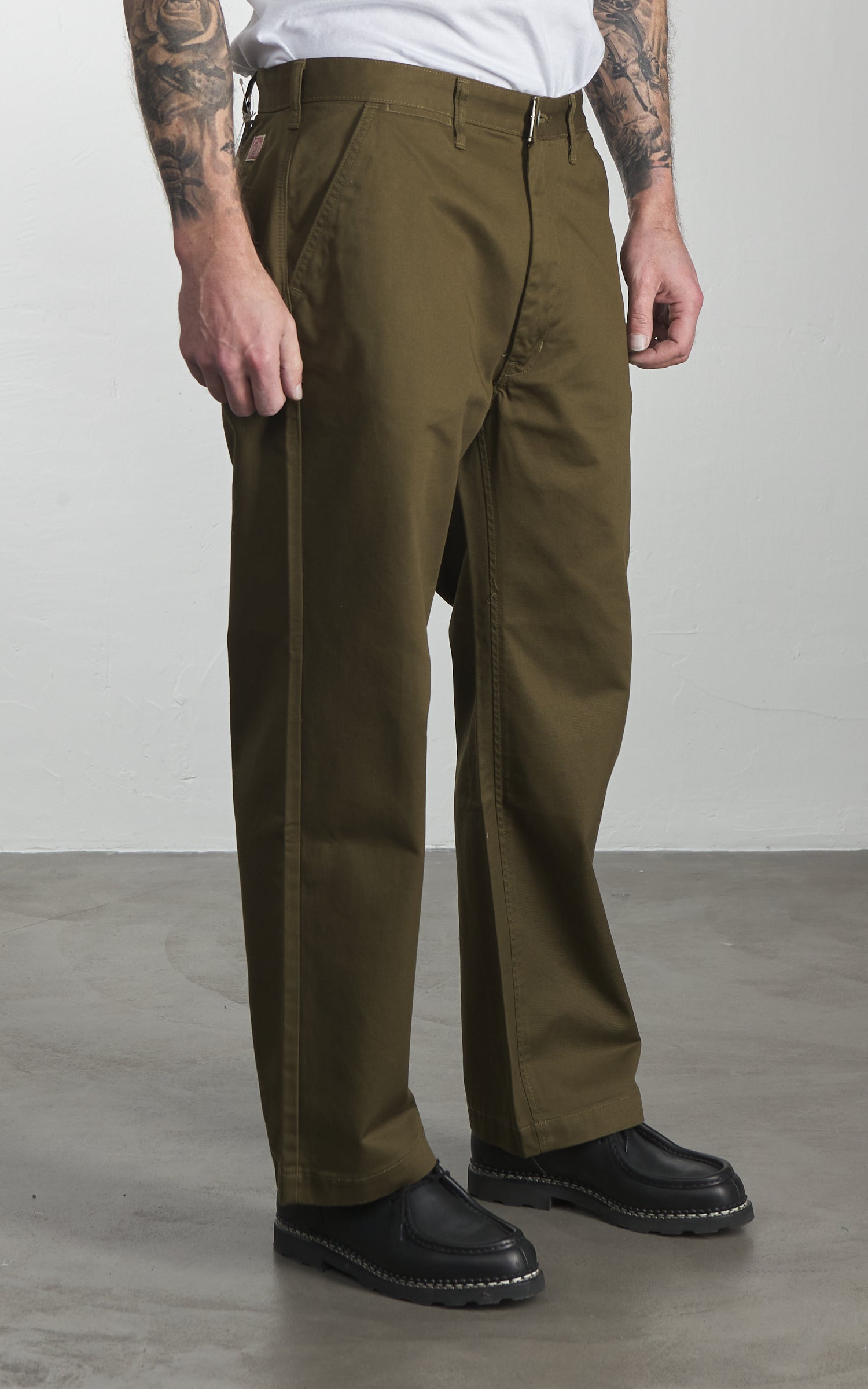 Big John Classic Chino Pants Army Green