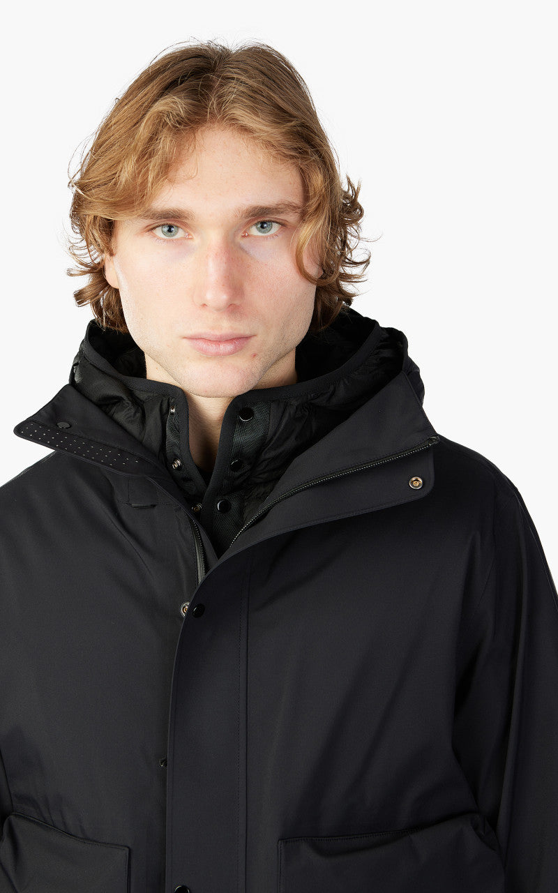 C.P. Company Metropolis Series Gore-Tex 3L Infinium Hooded Parka Black