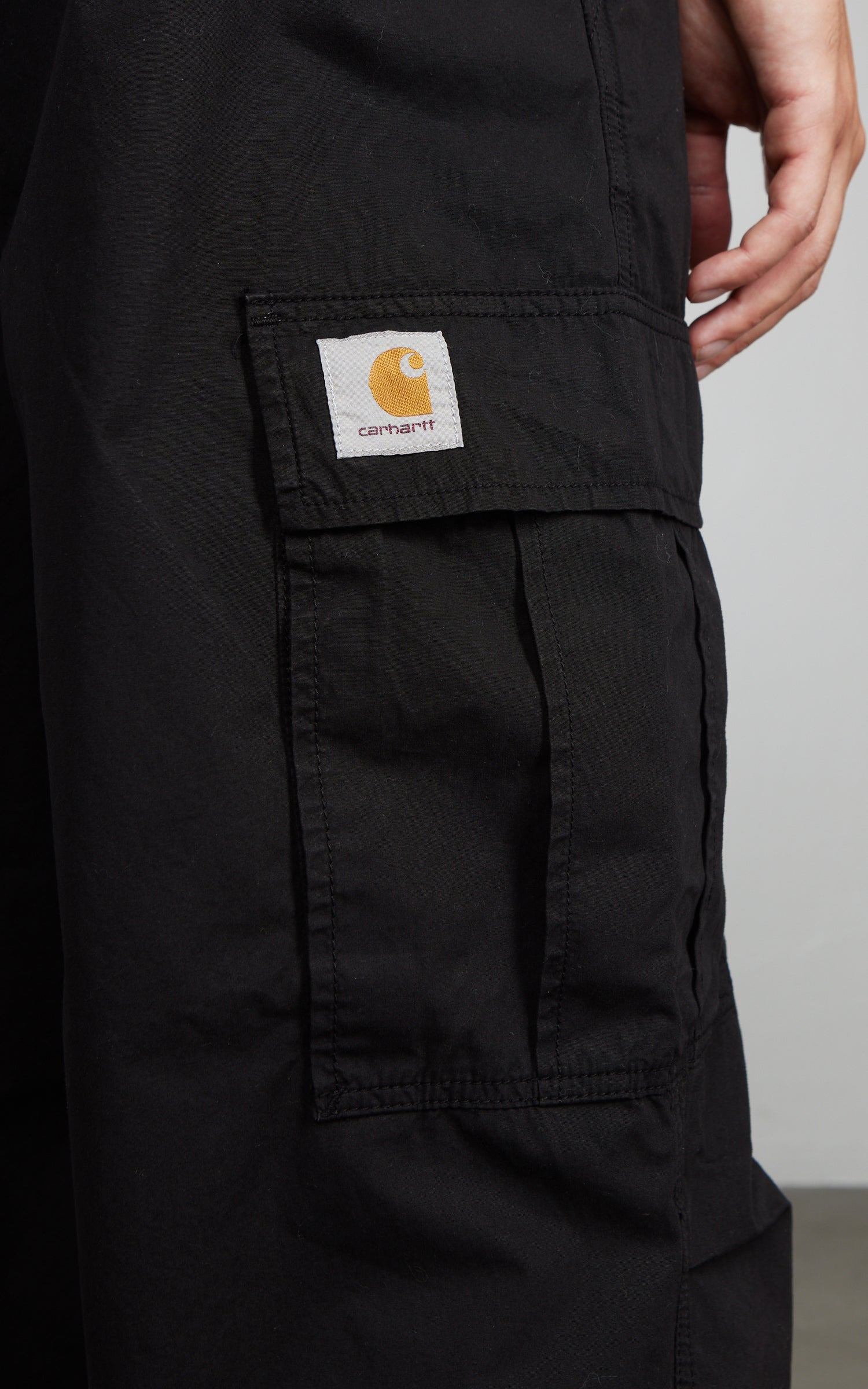 Carhartt WIP Cole Cargo Pant Cotton Palatine Poplin Garment Dyed Black