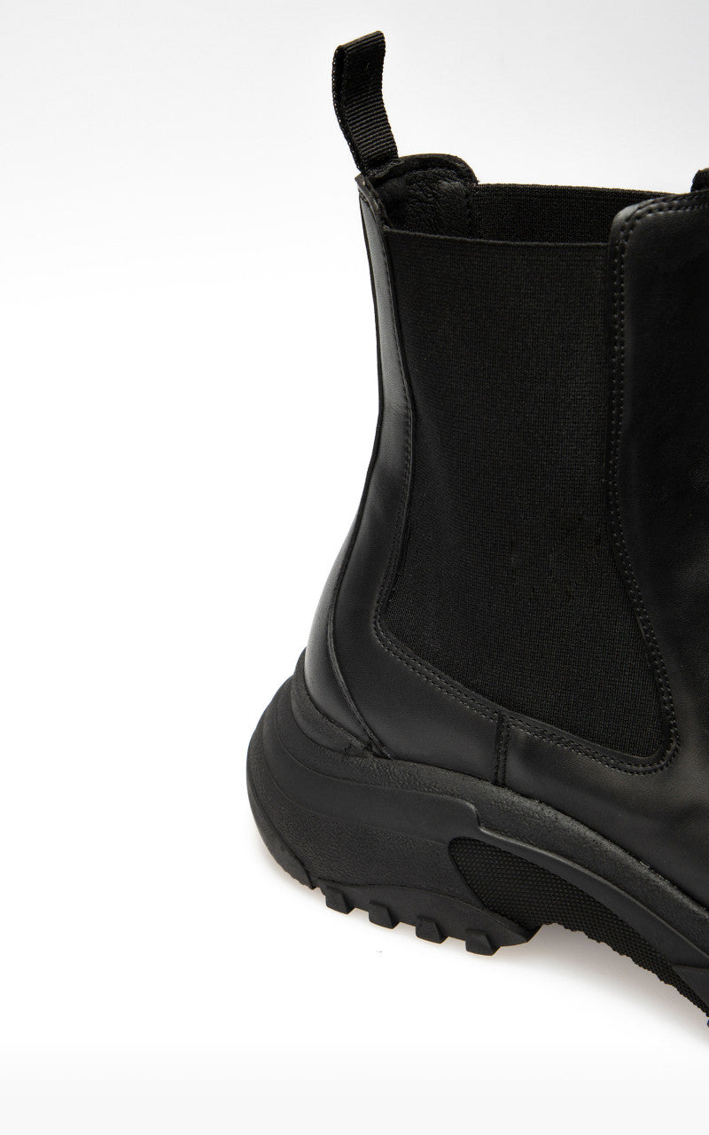 GmbH Chelsea Boot Black Pleather