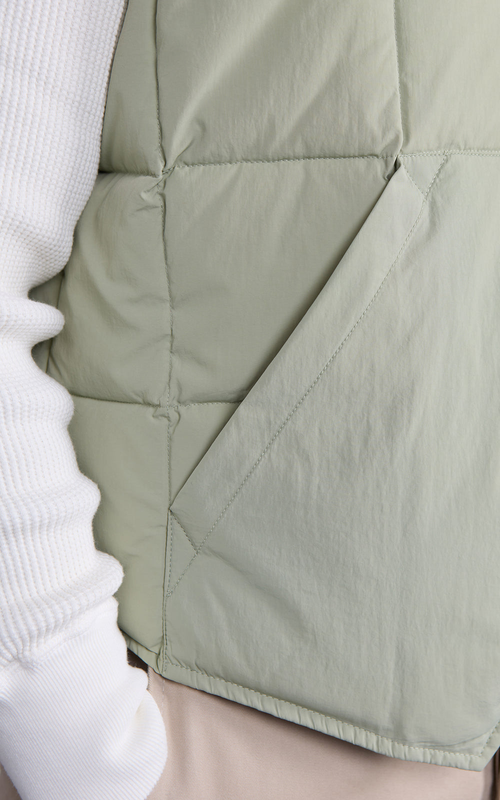 Chesapeake's Seattle Down Vest Sage