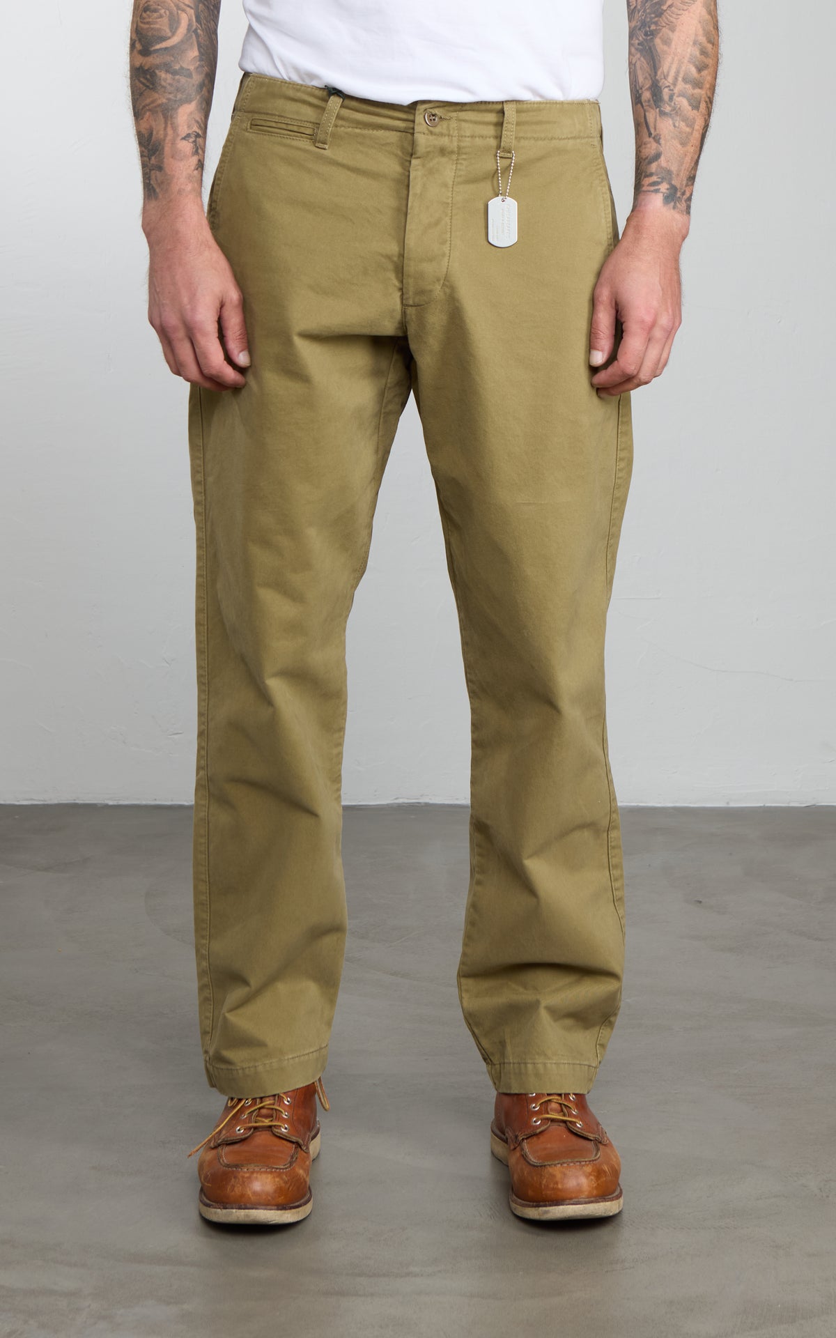 Chesapeake's Officer Chino Pant Gabardine Khaki Green